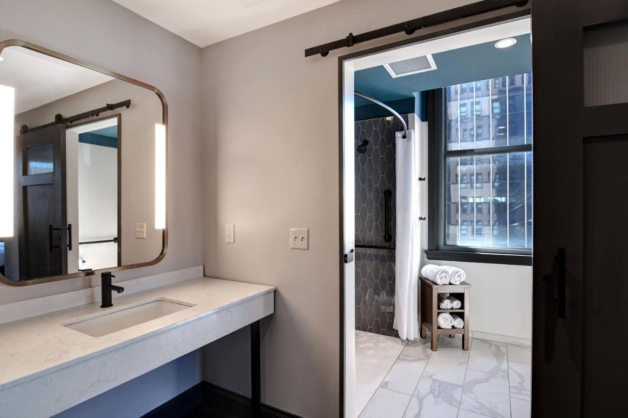 Courtyard By Marriott Cincinnati Downtown Zewnętrze zdjęcie